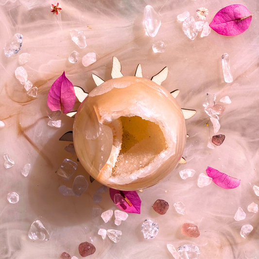 🌙✨ Druzy Agate Sphere – The Cosmic Geode Glow Ball ✨🌙